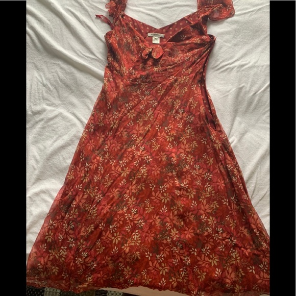 Rust flowered dress - Picture 4 of 4